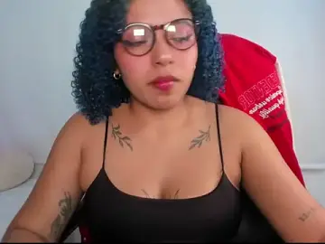 Momo_ayasse  live sex cam