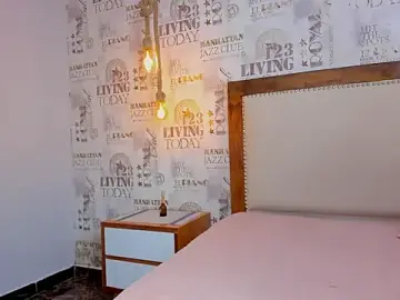 ALEXA_STORM  live sex cam