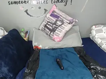 BLACK_BERRY_xXx  live sex cam