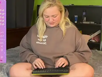 LisaWiliams  live sex cam