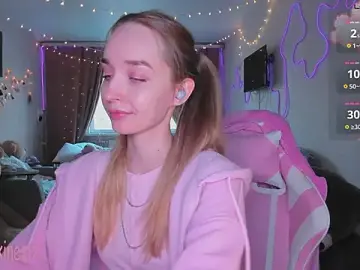 MoonDust  live sex cam