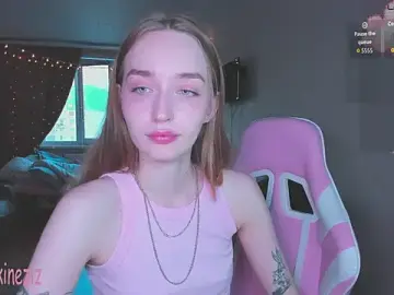 MoonDust  live sex cam