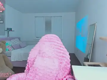 MoonDust  live sex cam