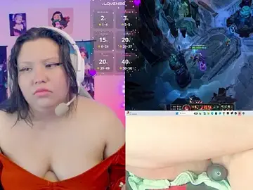 Crystal7u7  live sex cam