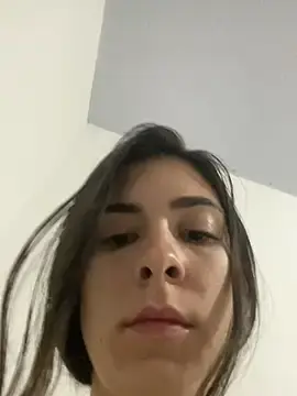 Fer-nanda  live sex cam