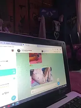 Ketchupp5  live sex cam