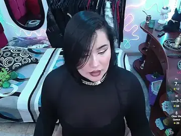 Lufek23  live sex cam