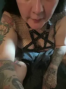 Lunallenad  live sex cam