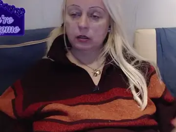 Martachatte  live sex cam