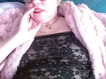 Martachatte  live sex cam