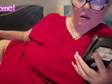 Martachatte  live sex cam