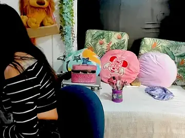 Queen-natty  live sex cam