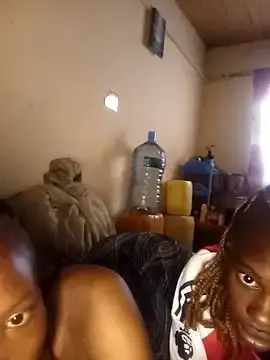 Sweetiehotter  live sex cam