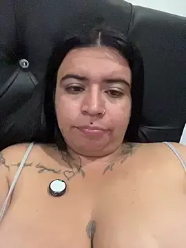 Devilsweet17  live sex cam