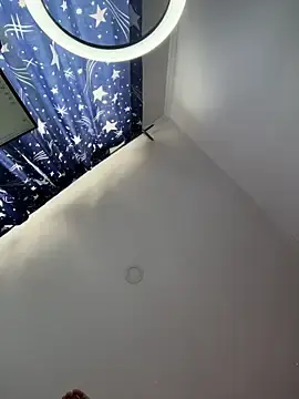 Devilsweet17  live sex cam