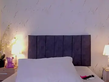 Emilly_Beaumont  live sex cam