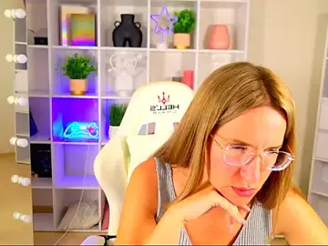 MollyLoll  live sex cam