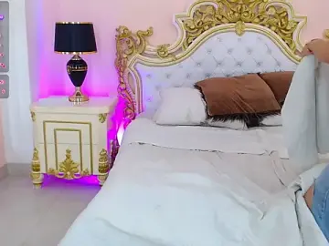 NoaDevine  live sex cam