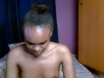 Queen_petite_  live sex cam