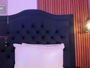 SARA_STONE17  live sex cam