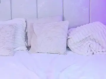 ScarlettVelvet  live sex cam