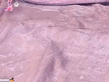 ScarlettVelvet  live sex cam