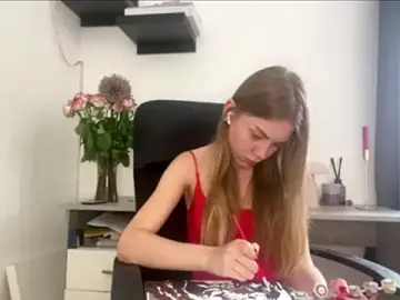 SunnyStrike  live sex cam