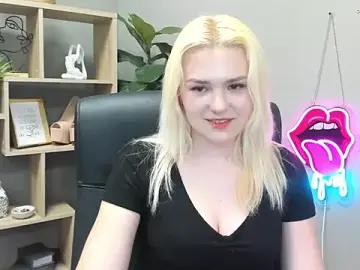 SweetLilyxo  live sex cam