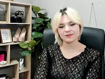SweetLilyxo  live sex cam