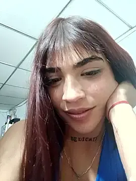 Tatiana_2005  live sex cam