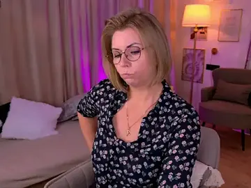 Annie_Light  live sex cam