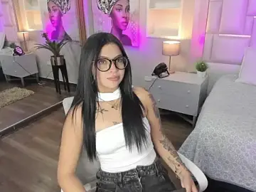 ItsHadee  live sex cam