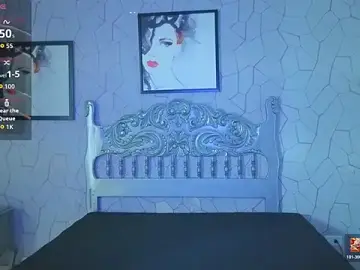 Kloe__11  live sex cam