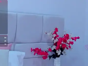LiiaaGenner  live sex cam