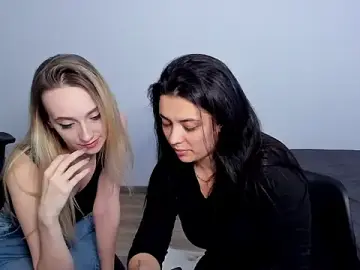 LuciaLoca  live sex cam