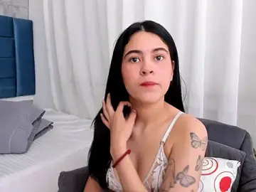 MaiaaCandy  live sex cam