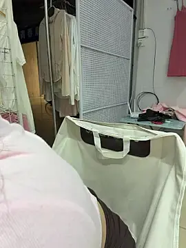 Selenaaaaa-  live sex cam