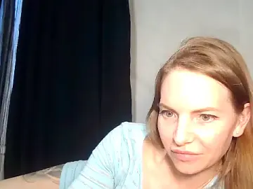 Valyssa  live sex cam