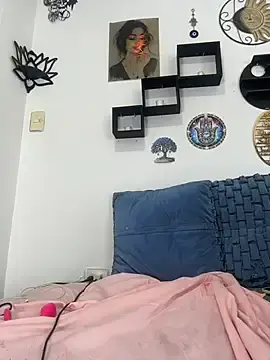 Jamilaross  live sex cam