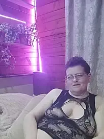 Janet_Fyre  live sex cam