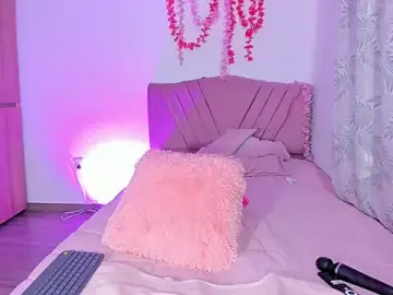 Lya_333  live sex cam