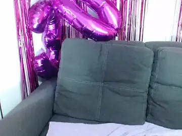 Meegan_Hott  live sex cam