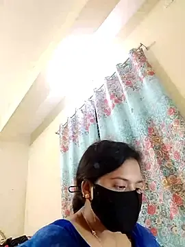 SilverQueen2  live sex cam