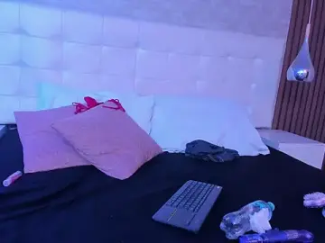 SofiaThoompson  live sex cam