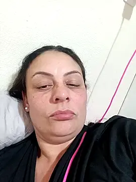 Chillonprivv  live sex cam