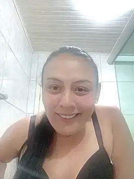 Chillonprivv  live sex cam