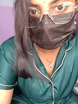 Miss_eyekiller12  live sex cam