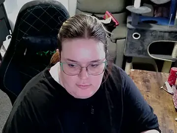 BBW-QUEENIE  live sex cam