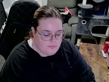 BBW-QUEENIE  live sex cam