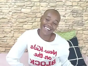 EbonyOlive69  live sex cam